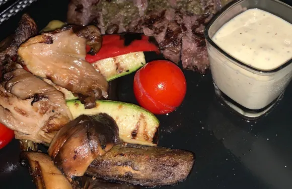Ananti Dinning-Bar
