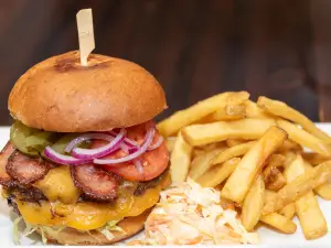 Kafet Cafe & Bakery & Bistro