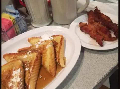 Sizzlin' Steak or Eggs