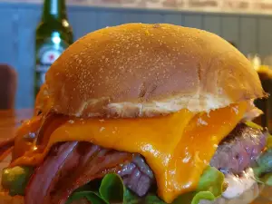 Burger et Cassolette Carcassonne