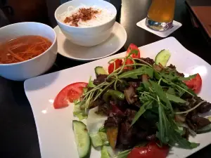 B&B Vietnam Restaurant