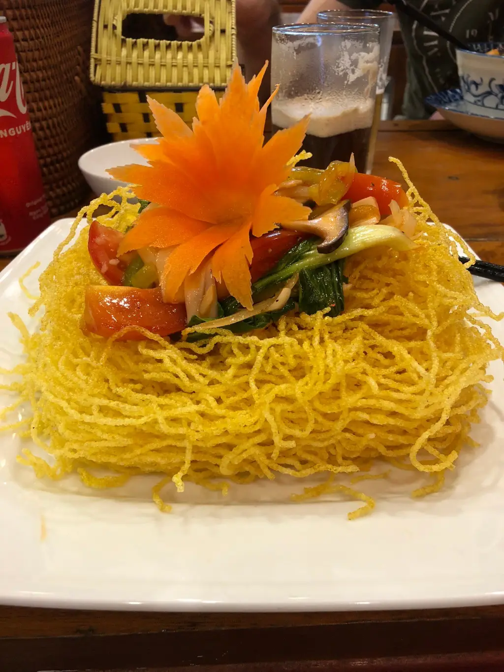 Bún Bò Huế Sen - Quán ăn sáng chất lượng tại Huế