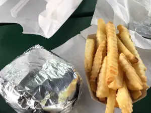 Ed's Drive-In