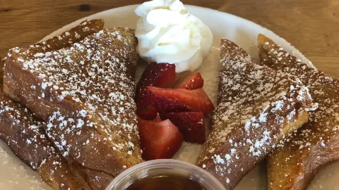 La Farm Bakery Bistro in Cary