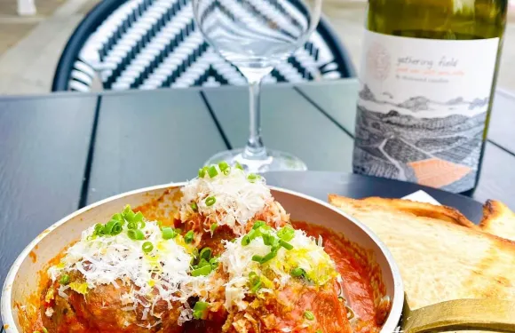 Goldmine Restaurant And Bar