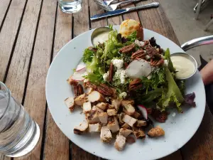 Public House Restaurant