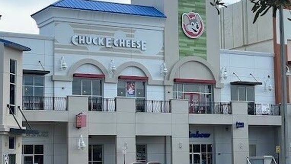 Chuck E. Cheese