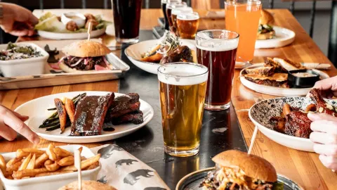 The Grizzly Paw Pub in Canmore