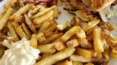 Five Guys in Edmonton