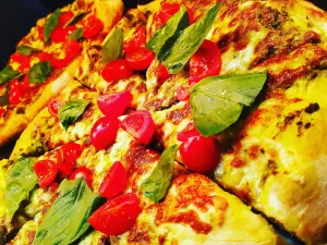 Acropolis Pizza