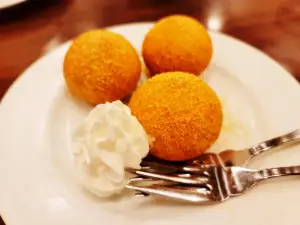 Lotus Cafe