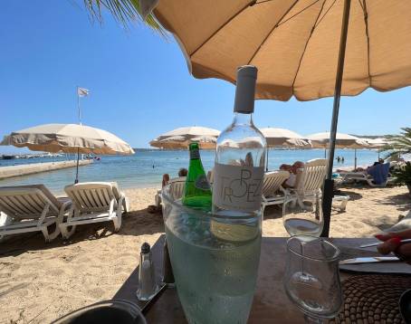 Grimaud Beach