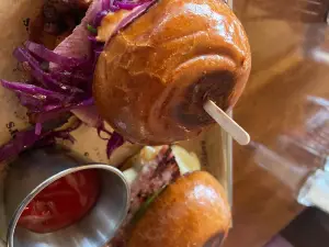 City Sliders Steakhouse at the Westlawn Inn