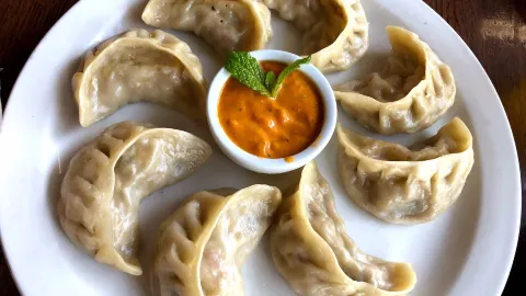 Everest Momo Shack in 傑克遜