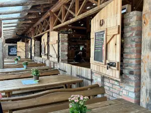 Stajnia Rewal Restauracja
