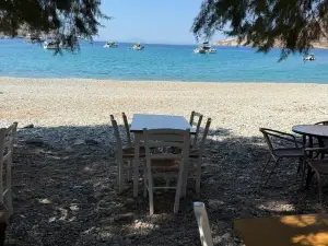 Grandma's Cafe Resto Bar Serifos