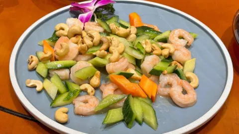 SUI YUAN SHI FU in 鶏沢