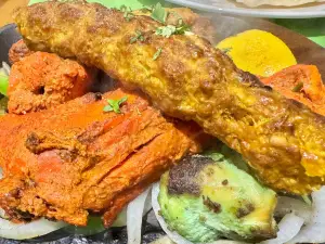 Restaurante Tandoori, Cocina India