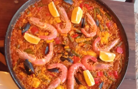 Es Magatzem. Fat y Salat