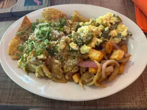 Bramble Breakfast & Bar Broken Arrow