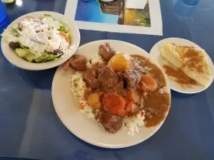 Plaka Greek Cafe