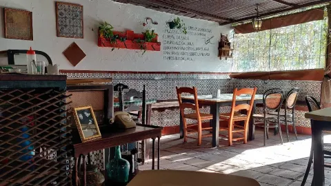 Taberna La Choza de Jarazmin in มาลากา