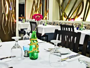 Windmills Hotel Family Restaurant