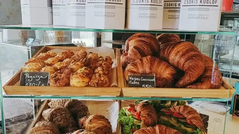 Café Dharma in 佩斯州
