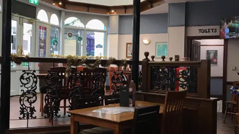 Old Greyhound in Worcester