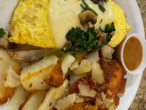 Carolyn's Cafe