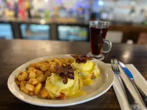 Hungry Fox Restaurant