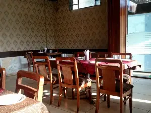 Sai Naivedyam (Restaurant)