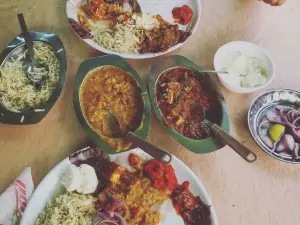 Manisha Family Restaurant