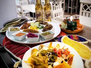 El Mexicano Y Mucho Mas