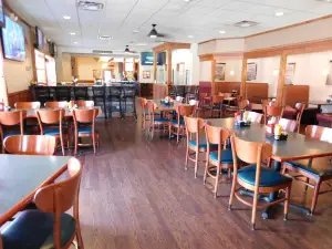 Backroads Burger & Bar