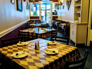 Primavera’s Restaurant & Pizza