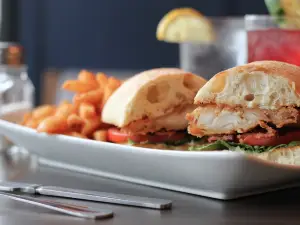 The Good Life Cafe