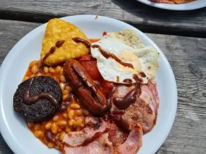 Wallis’ Caff