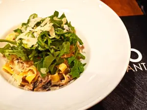 Pepe Nero Cafe & Restaurant