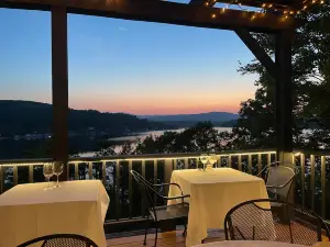 Ledge Water Steak House