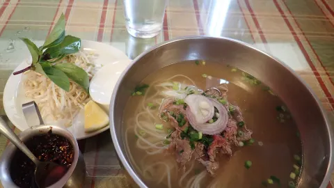 Phở Việt Restaurant in 힐로