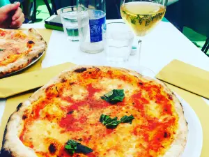 Pizzeria Aumm Aumm