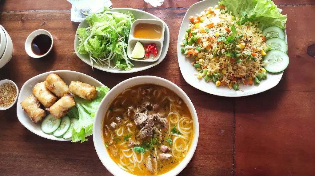 N. Cafe & Food