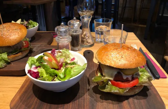 Bar Di Alt Apothek
