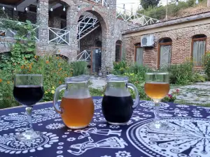 Lali Restaurant