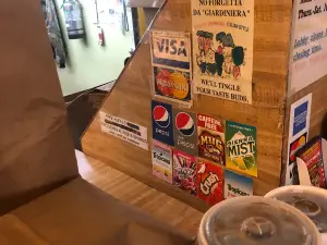 Columbia Gyros