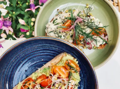 Restaurant Good Mood Food