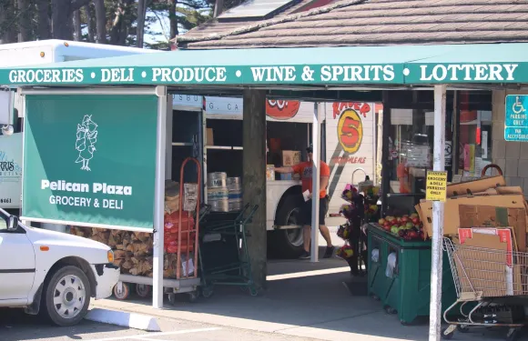 Pelican Plaza Grocery and Deli