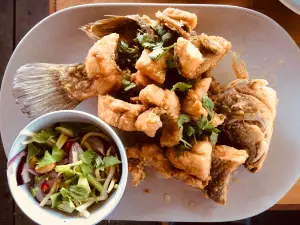 Malakor Café and Restaurant ร้านมะละกอ