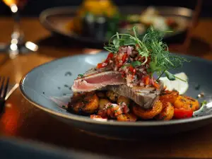 Qube Restaurant